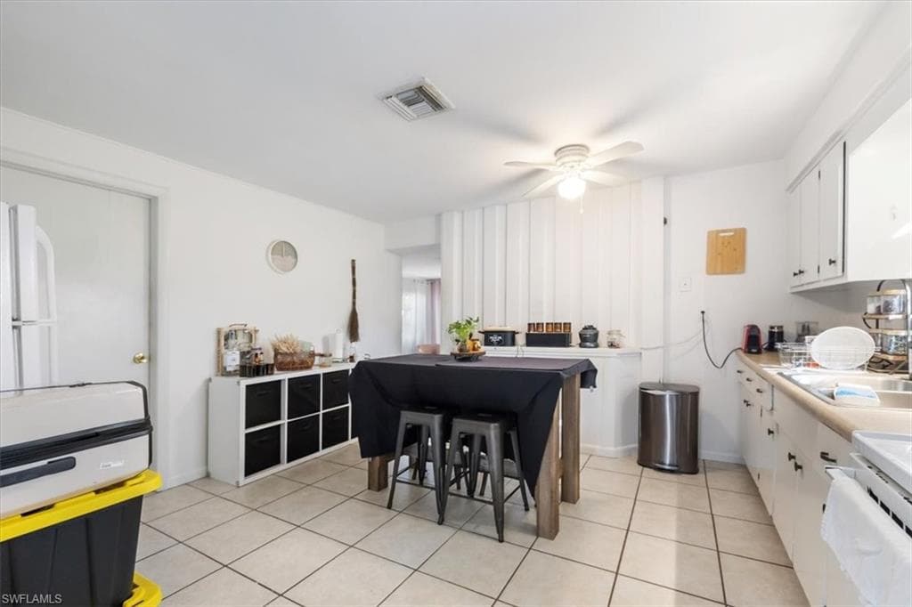 681/683 95th AVE N, NAPLES FL 34108-18