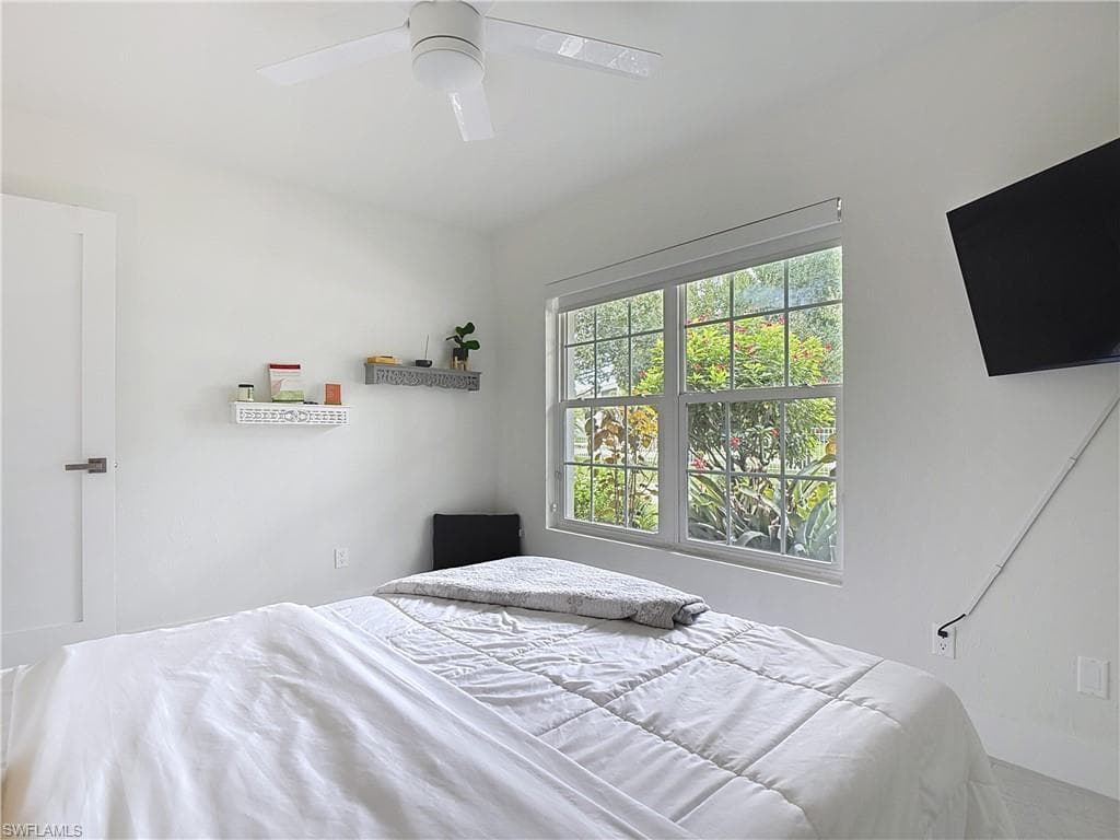 1325 Caloosa Vista RD, FORT MYERS FL 33901-18