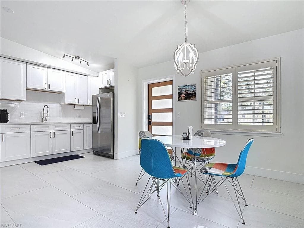 1325 Caloosa Vista RD, FORT MYERS FL 33901-38