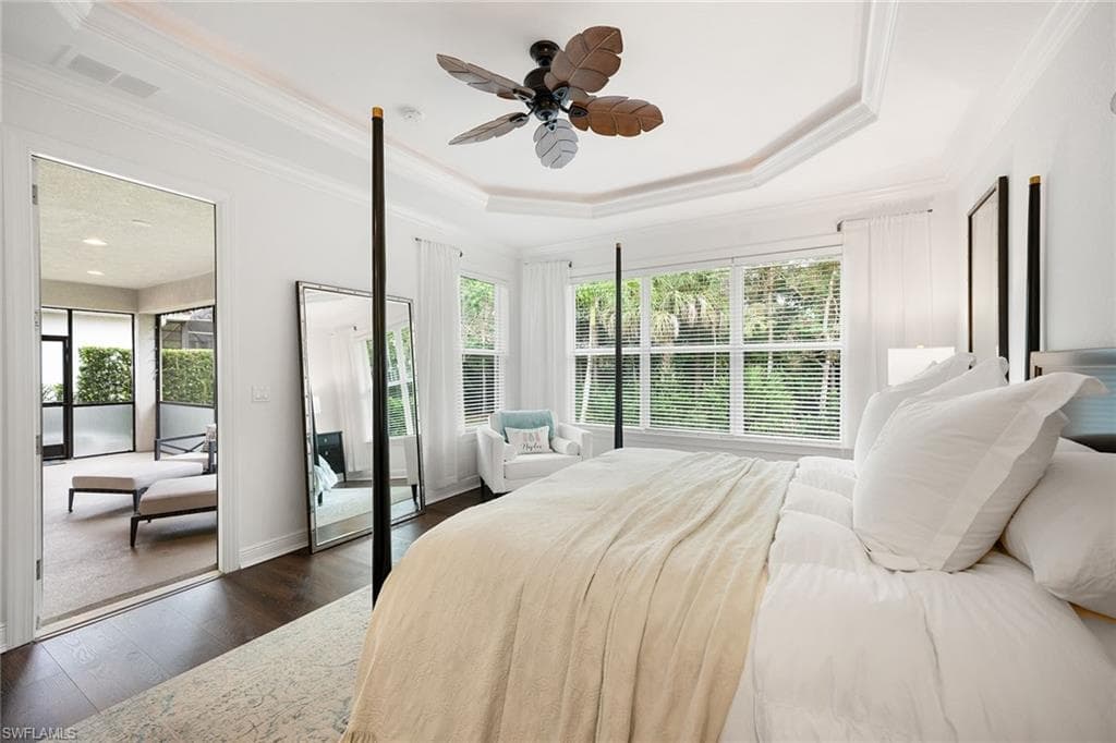 12771 Aviano DR, NAPLES FL 34105-23