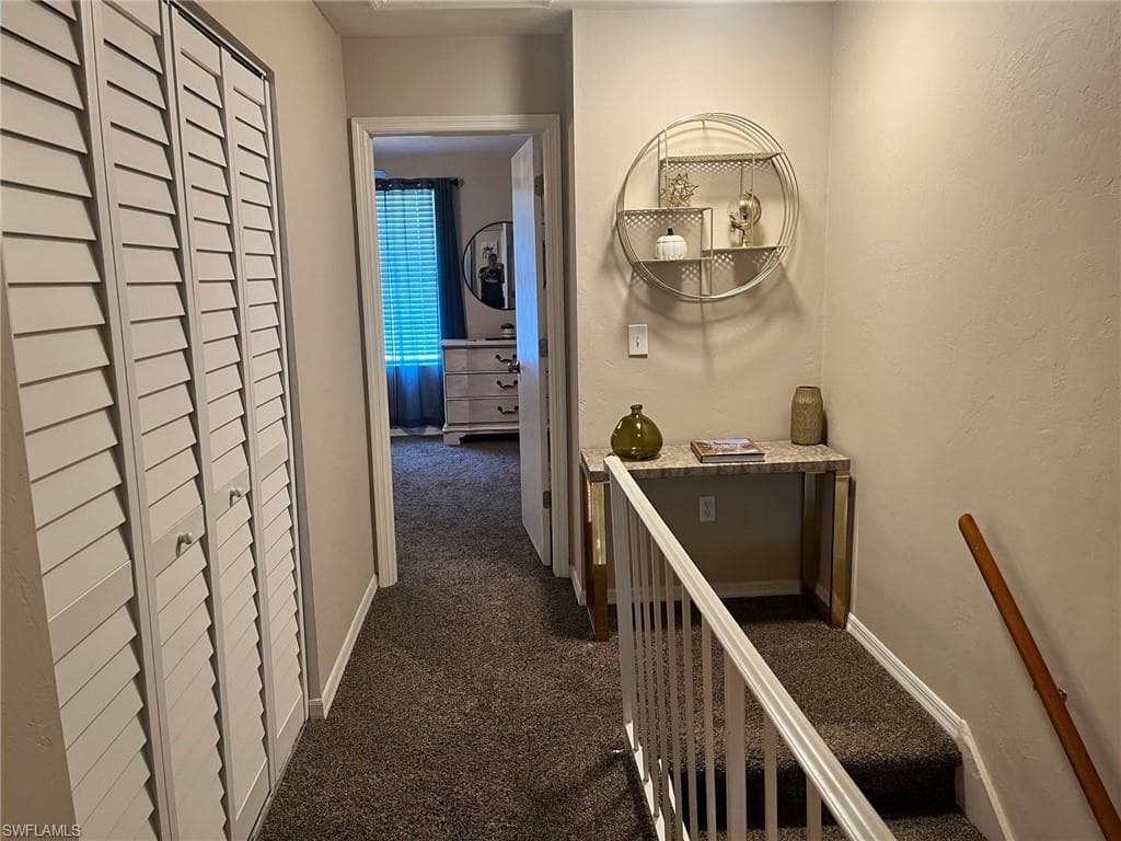 6156 Lake Front DR, FORT MYERS FL 33908-9