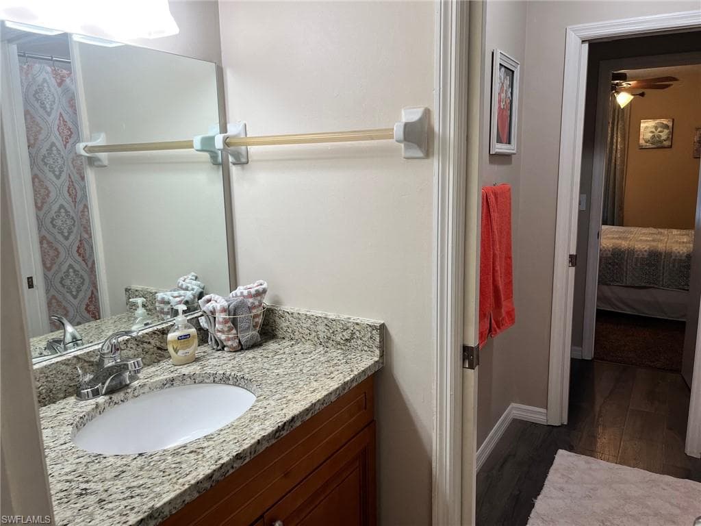 6156 Lake Front DR, FORT MYERS FL 33908-13