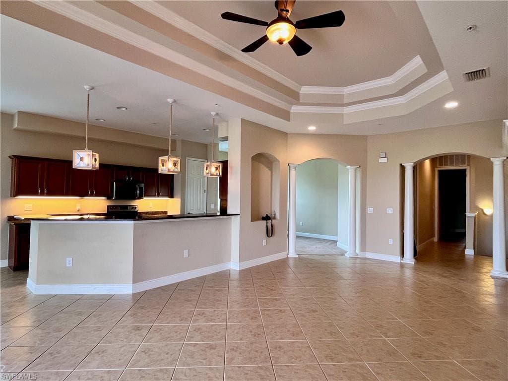 174 Shadroe Cove CIR # 1004, CAPE CORAL FL 33991-8