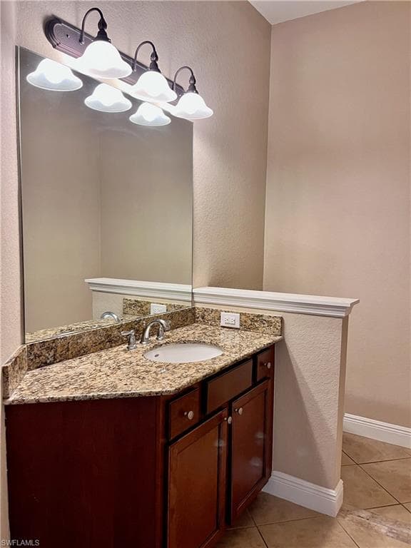 174 Shadroe Cove CIR # 1004, CAPE CORAL FL 33991-18