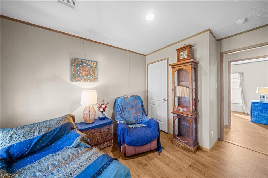 372 Santa Fe TRL, NORTH FORT MYERS FL 33917-17