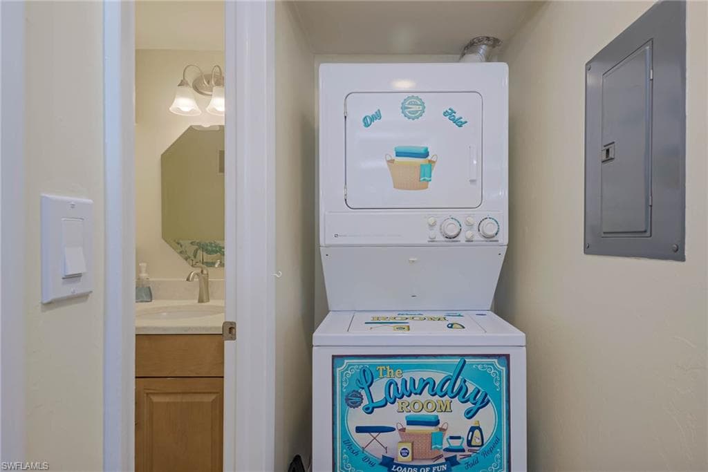 4790 S Cleveland AVE # 607, FORT MYERS FL 33907-16