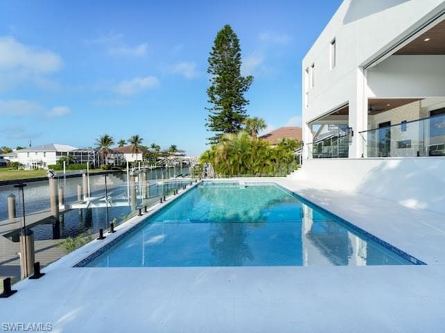 4847 Esplanade ST-41