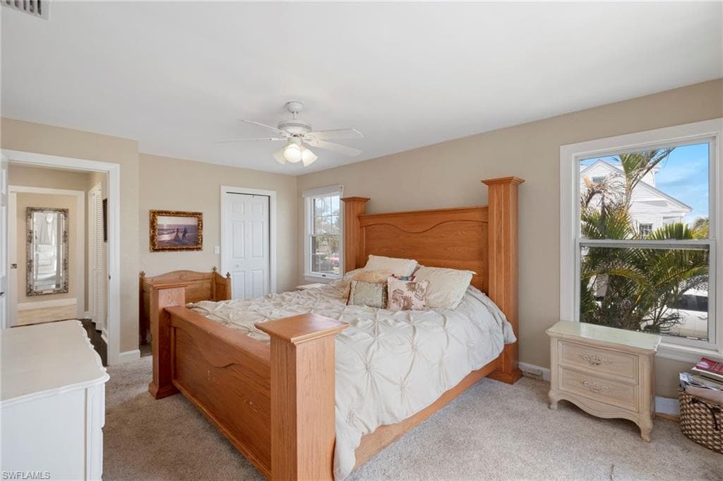 1425 Causey CT, SANIBEL FL 33957-13