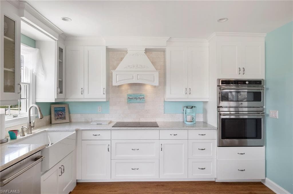 1425 Causey CT, SANIBEL FL 33957-10