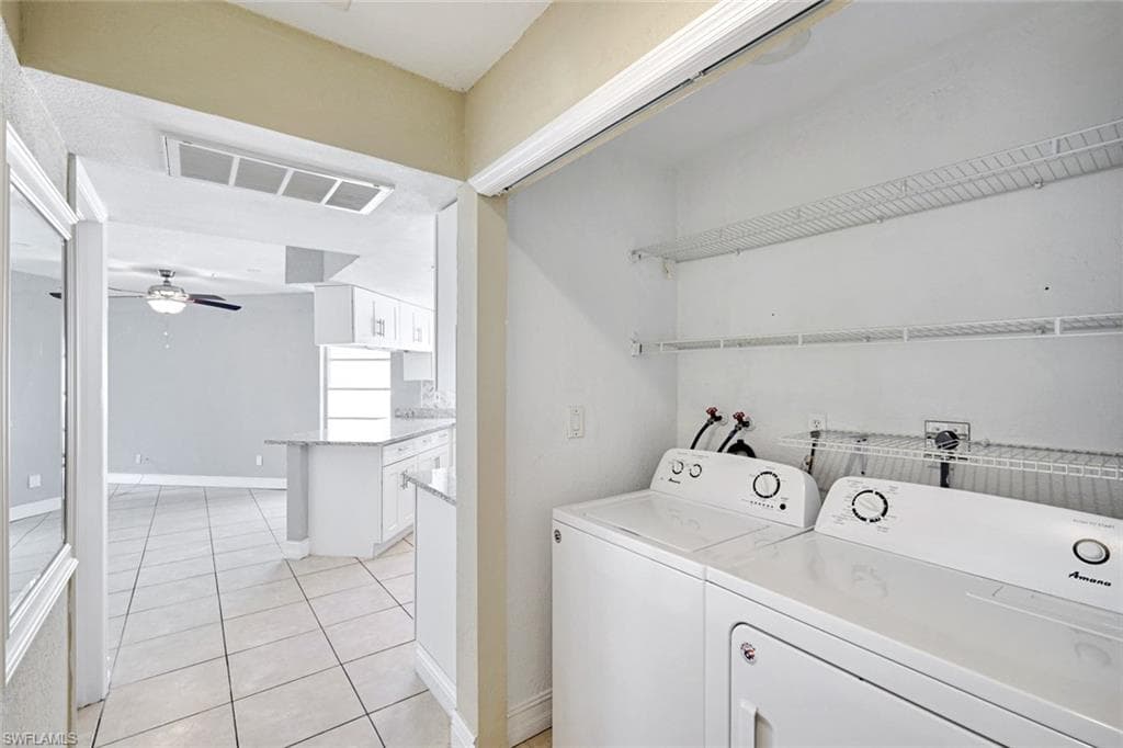 321 Dania ST, LEHIGH ACRES FL 33936-16