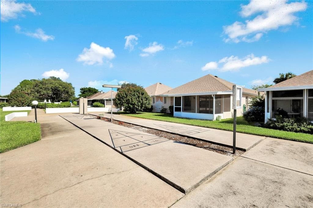 321 Dania ST, LEHIGH ACRES FL 33936-19