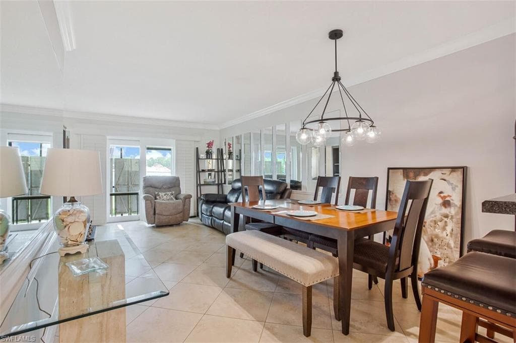 4318 27th CT SW # 101, NAPLES FL 34116-11