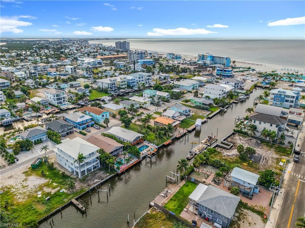 219 Primo DR, FORT MYERS BEACH FL 33931-22