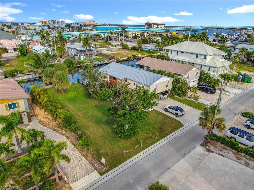 219 Primo DR, FORT MYERS BEACH FL 33931-26