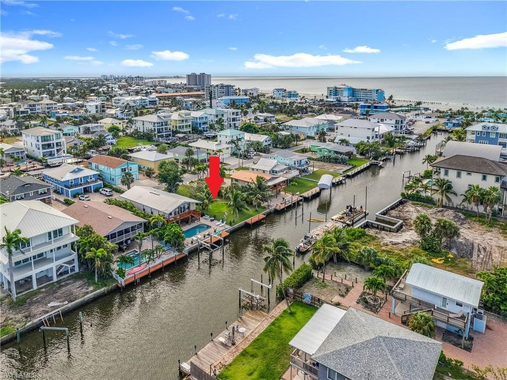 219 Primo DR, FORT MYERS BEACH FL 33931-21