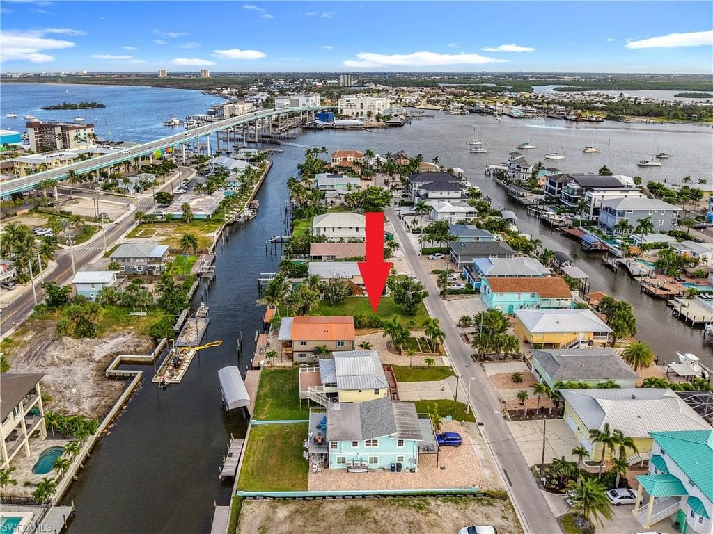 219 Primo DR, FORT MYERS BEACH FL 33931-2