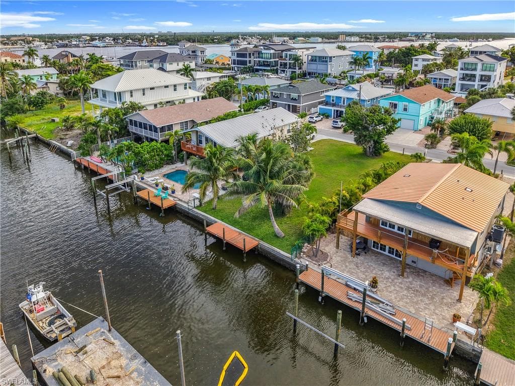 219 Primo DR, FORT MYERS BEACH FL 33931-27