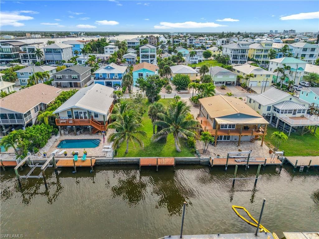 219 Primo DR, FORT MYERS BEACH FL 33931-19