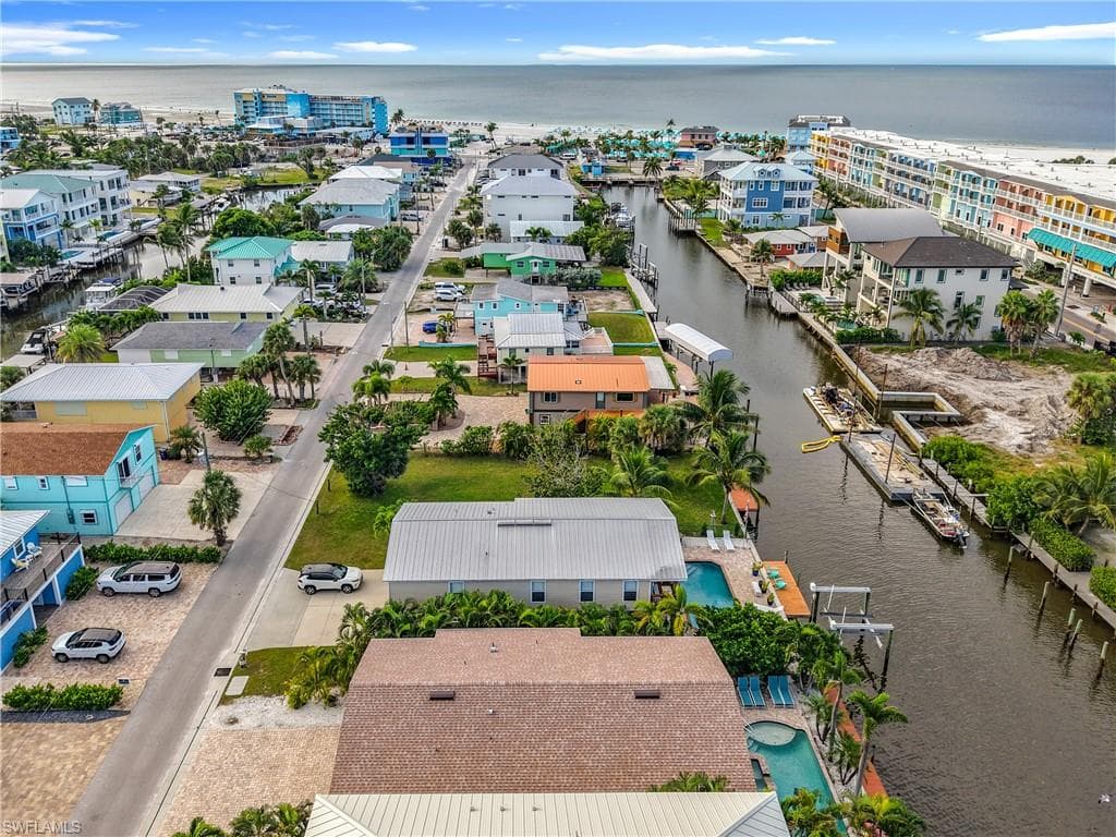 219 Primo DR, FORT MYERS BEACH FL 33931-32