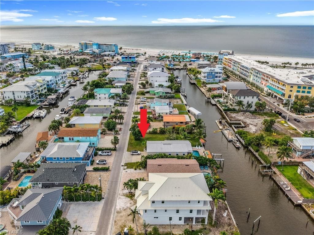 219 Primo DR, FORT MYERS BEACH FL 33931-3