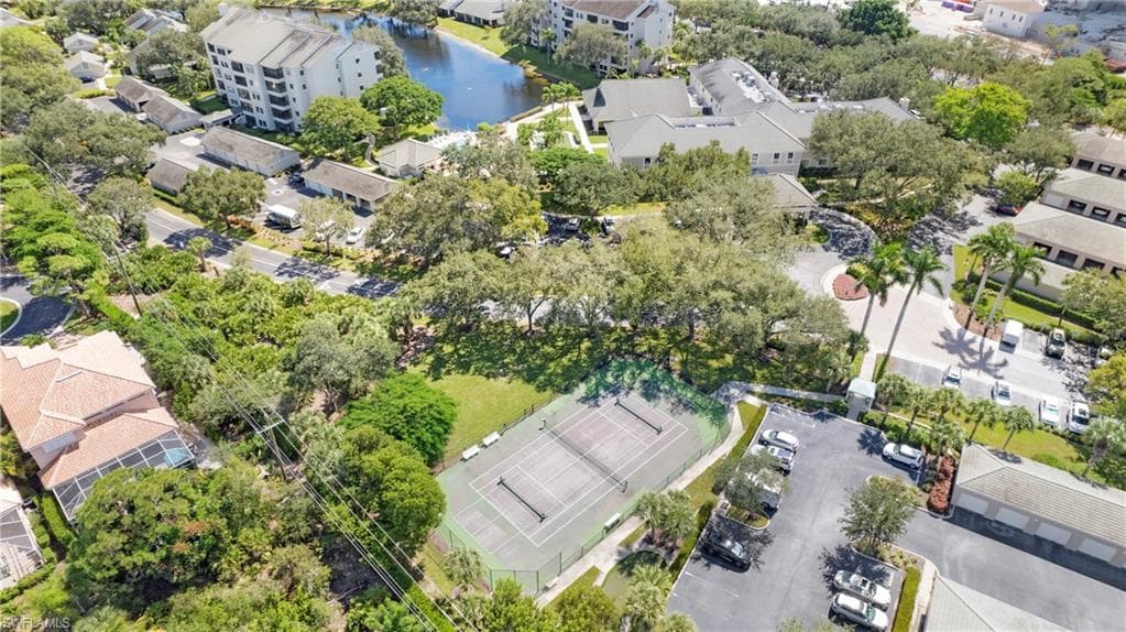 606 Arbor Lake DR # 104, NAPLES FL 34110-33