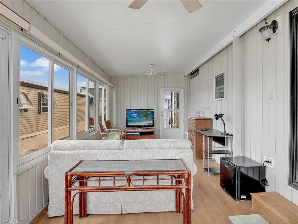 4530 Mayflower WAY E, ESTERO FL 33928-4