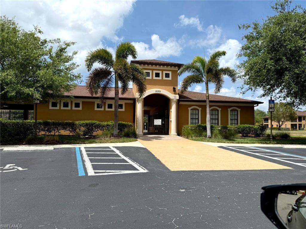 3782 Pino Vista WAY # 1, ESTERO FL 33928-22