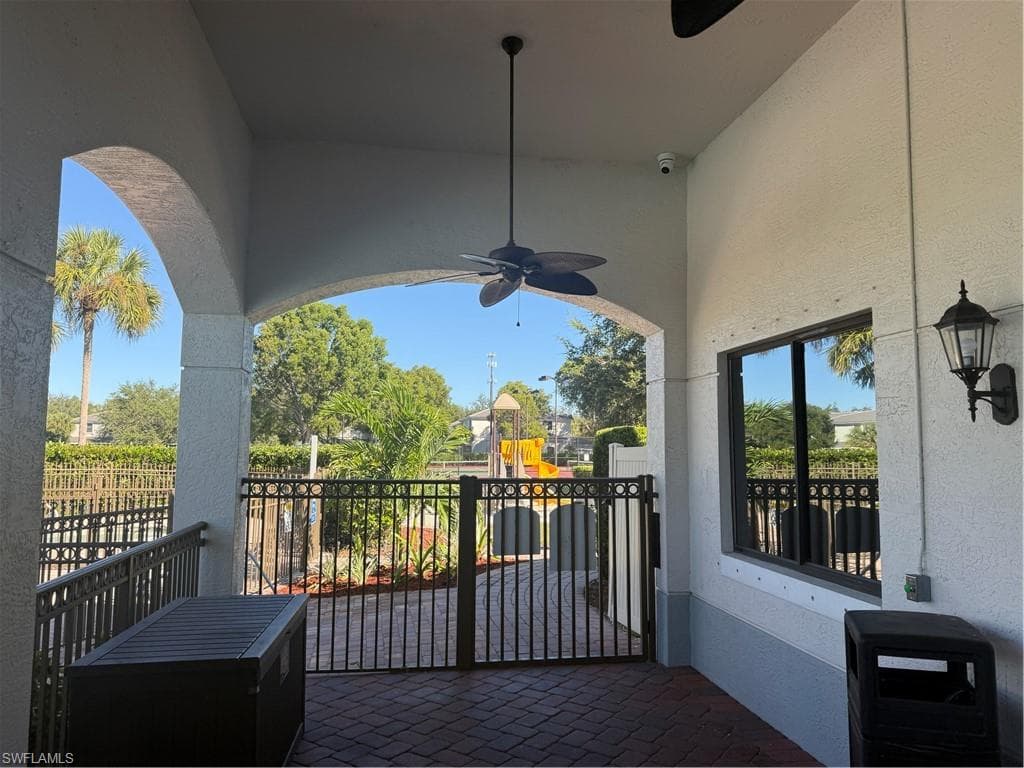 15155 Summit Place CIR # 232, NAPLES FL 34119-27