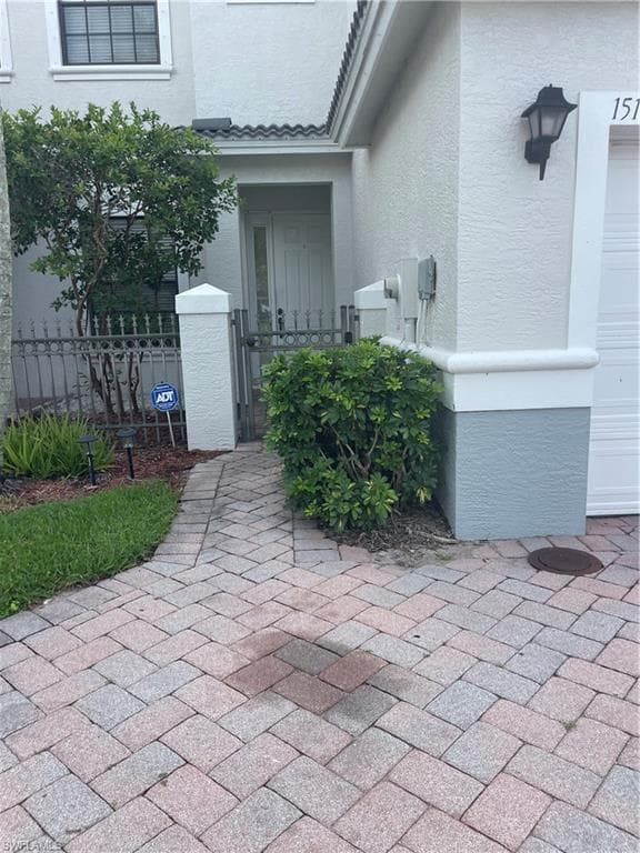 15155 Summit Place CIR # 232, NAPLES FL 34119-18