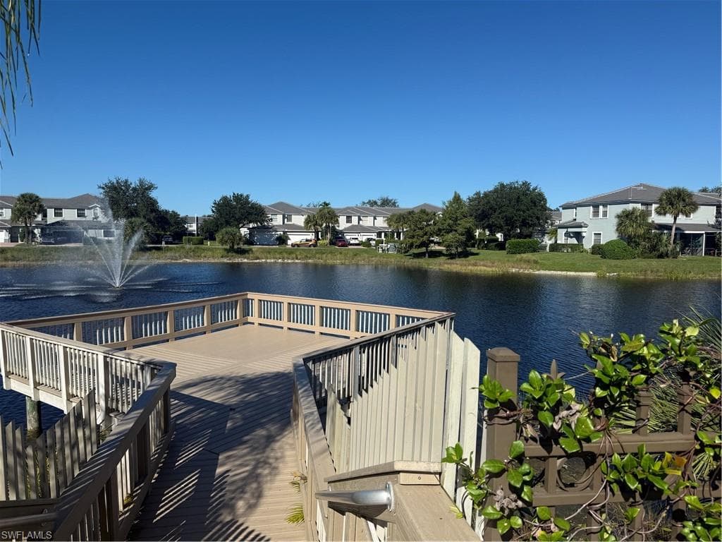 15155 Summit Place CIR # 232, NAPLES FL 34119-3