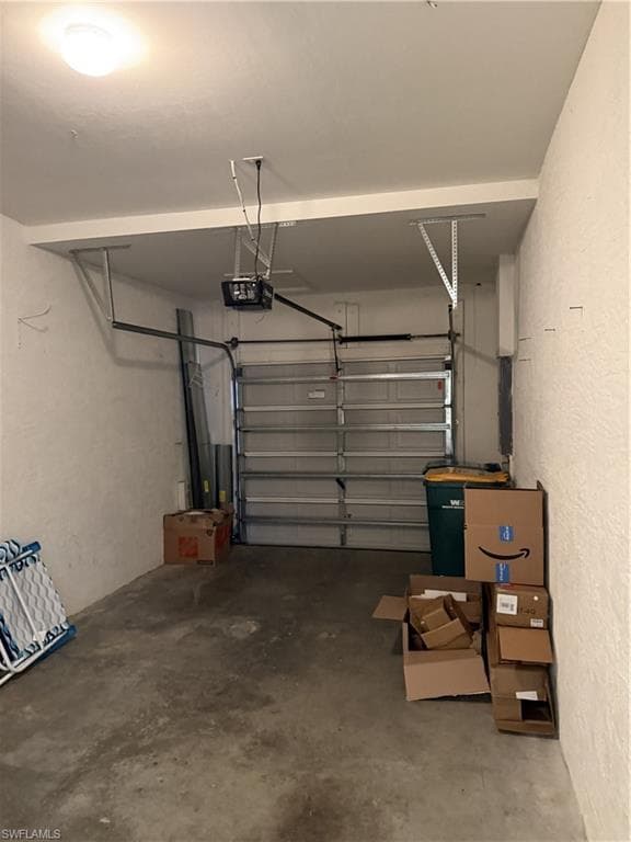 15155 Summit Place CIR # 232, NAPLES FL 34119-24