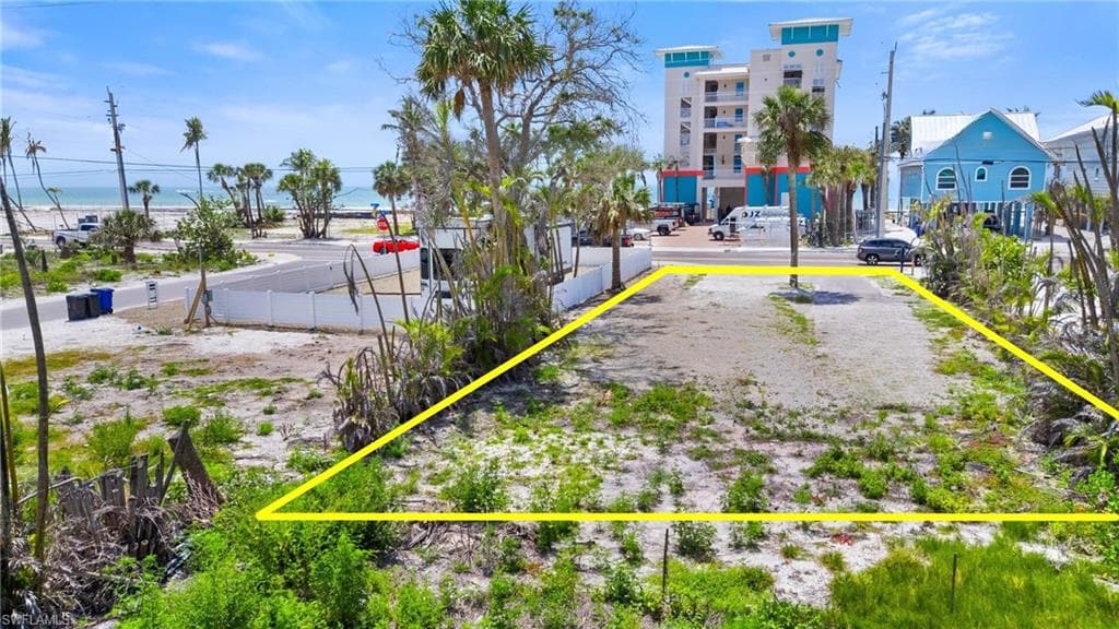 5421 / 5425 Estero BLVD, FORT MYERS BEACH FL 33931-12