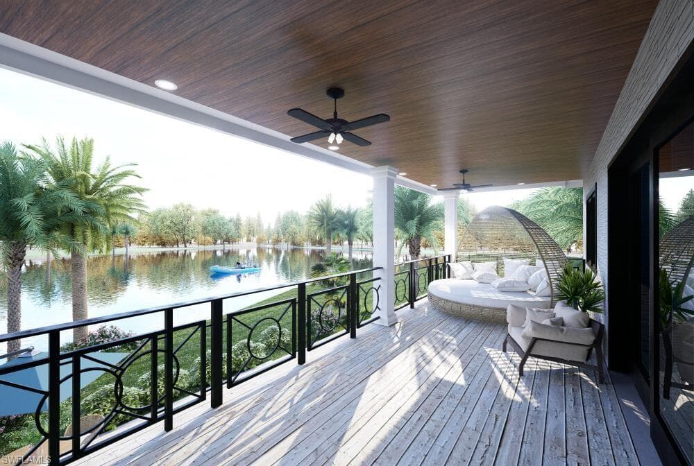 817 107th AVE N, NAPLES FL 34108-5