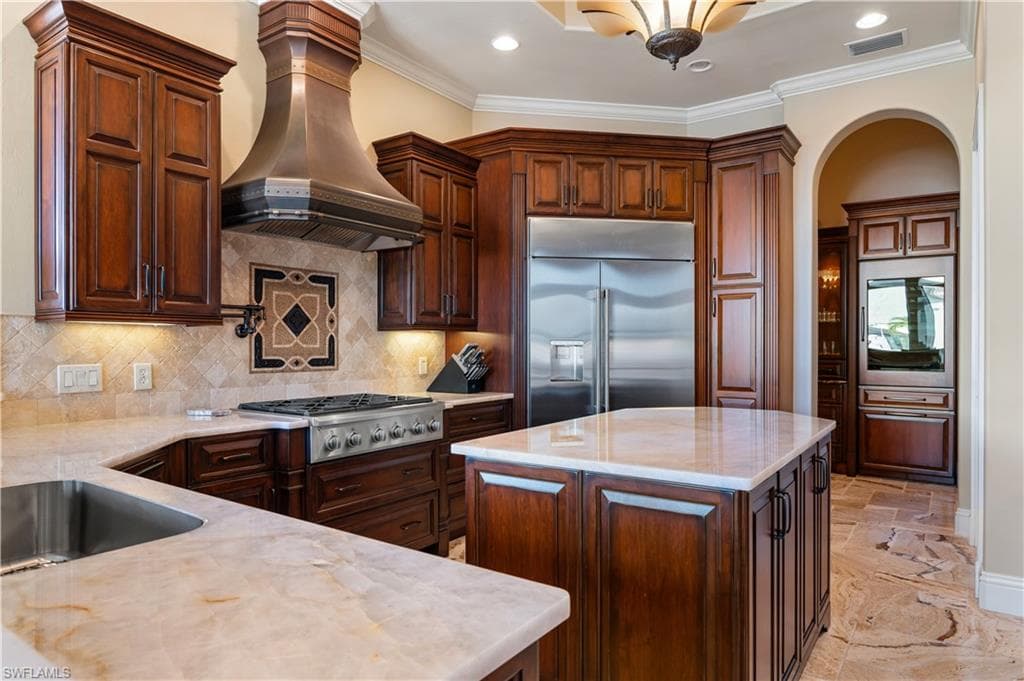 18291 Deep Passage LN, FORT MYERS BEACH FL 33931-11