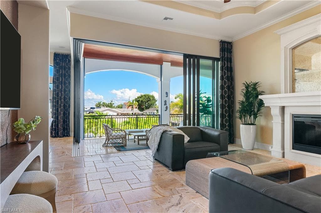 18291 Deep Passage LN, FORT MYERS BEACH FL 33931-8