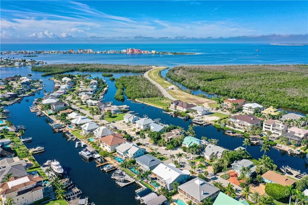 18291 Deep Passage LN, FORT MYERS BEACH FL 33931-48