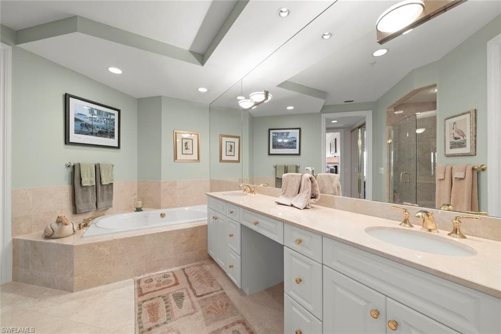 5669 Baltusrol CT # 2B, SANIBEL FL 33957-29