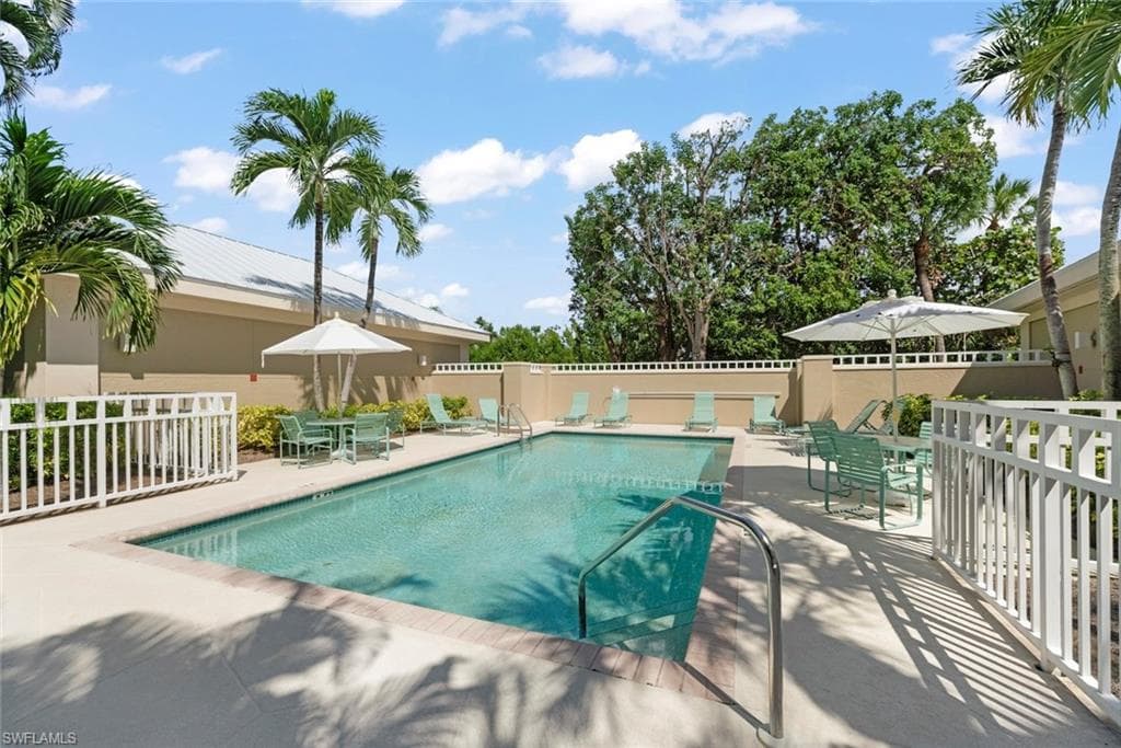 5669 Baltusrol CT # 2B, SANIBEL FL 33957-43
