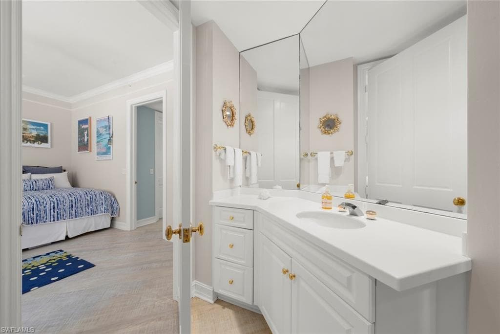 5669 Baltusrol CT # 2B, SANIBEL FL 33957-34