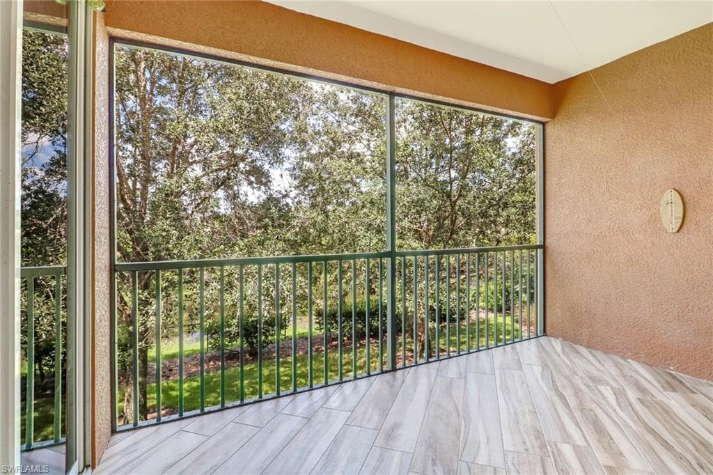 10037 Heather LN # 4, NAPLES FL 34119-22