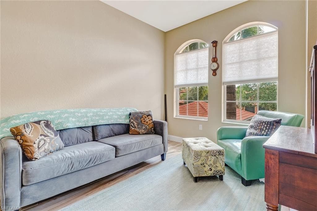 10037 Heather LN # 4, NAPLES FL 34119-18