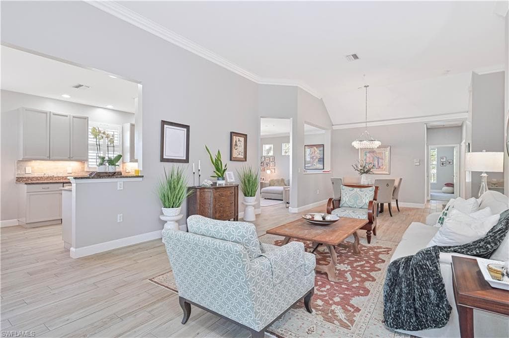 18900 Bay Woods Lake DR # 203, FORT MYERS FL 33908-5