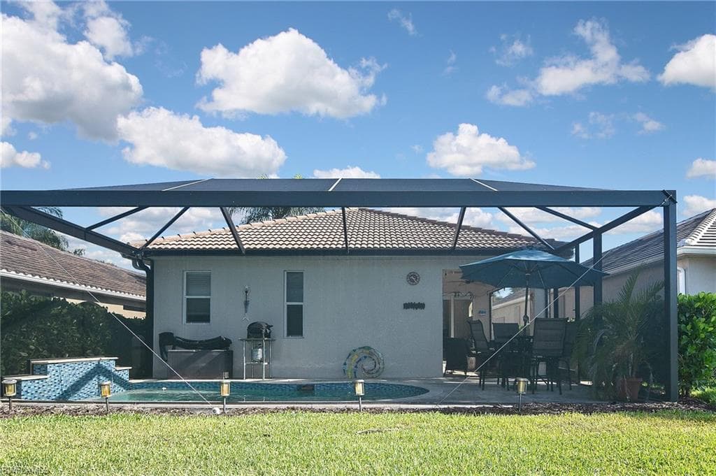 8156 Woodridge Pointe DR, FORT MYERS FL 33912-37