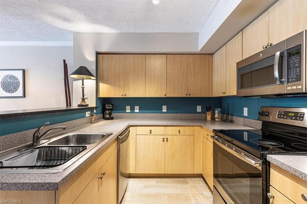 8754 River Homes LN # 8105, BONITA SPRINGS FL 34135-15