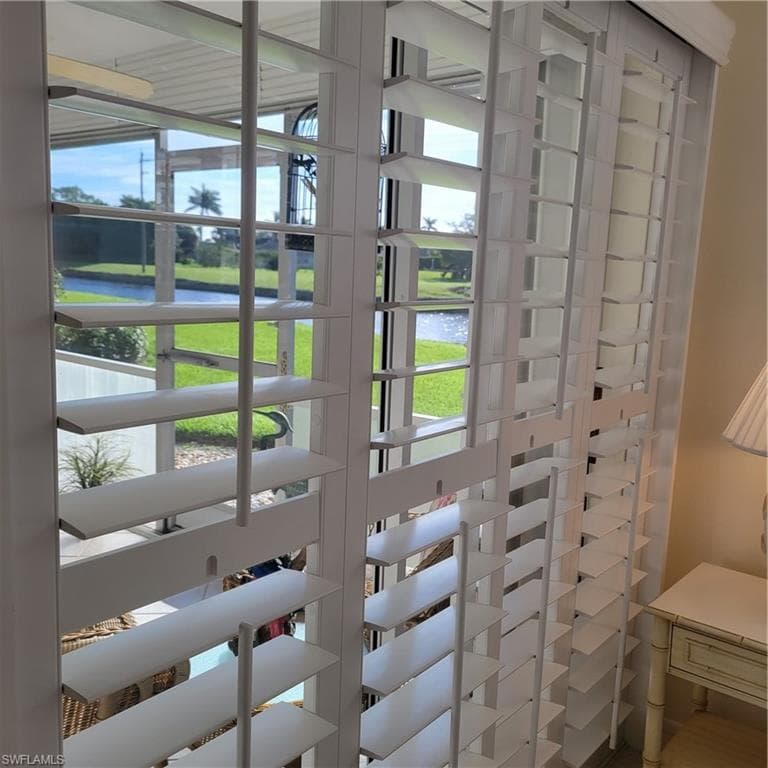 200 Valley Stream DR # 4C, NAPLES FL 34113-12