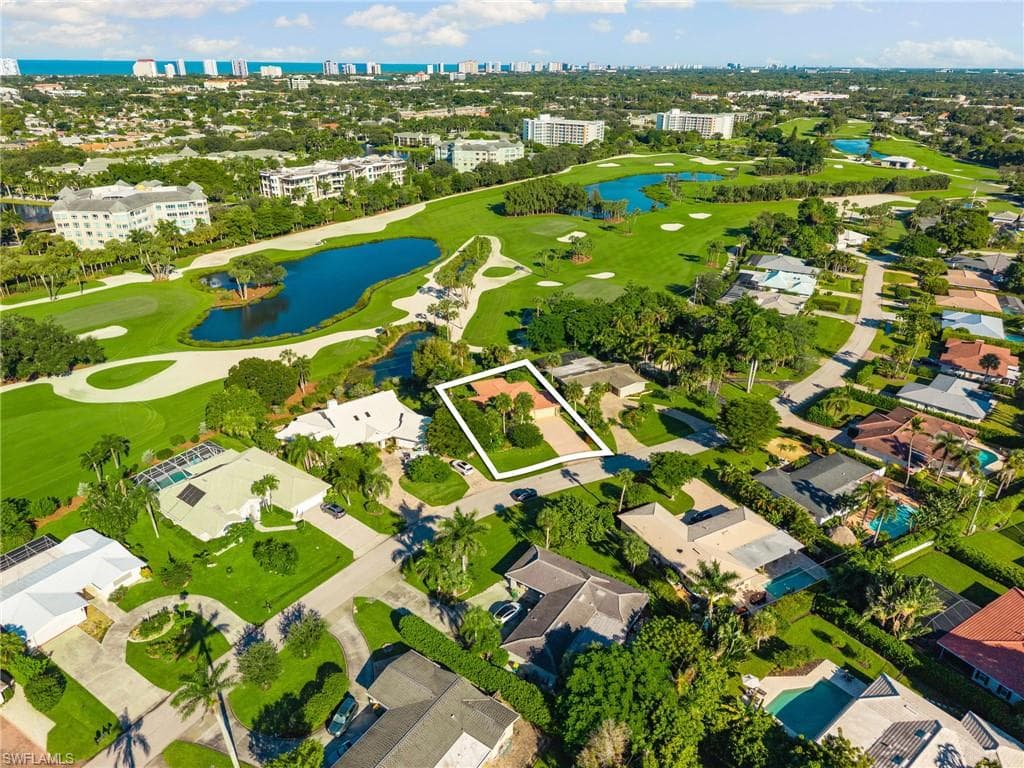 77 Cypress Point DR, NAPLES FL 34105-3