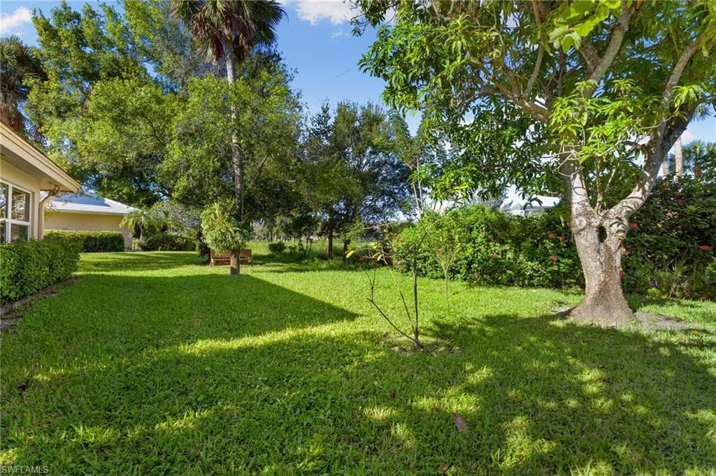 77 Cypress Point DR, NAPLES FL 34105-20