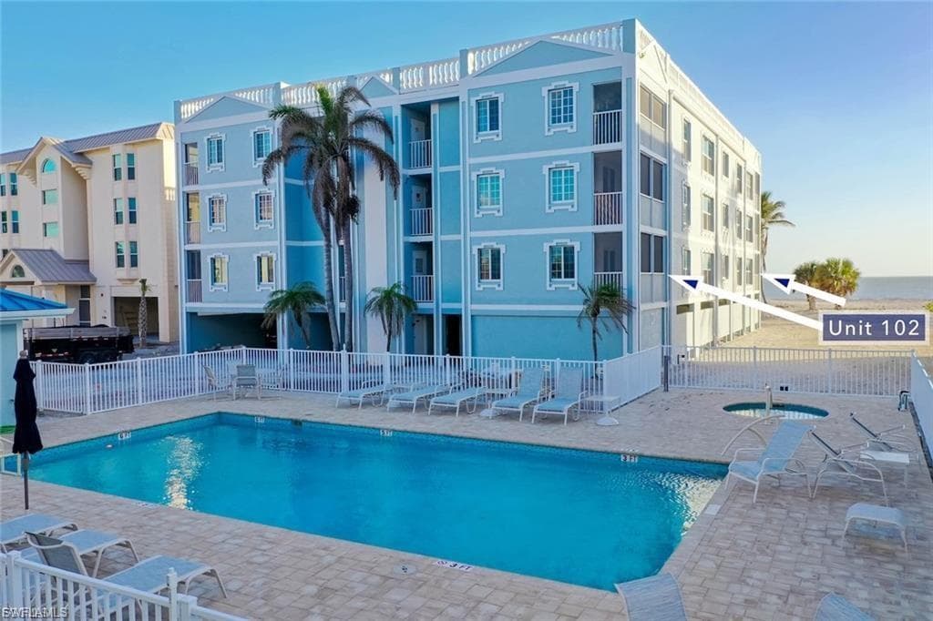 3145 W Gulf DR # 102, SANIBEL FL 33957-41