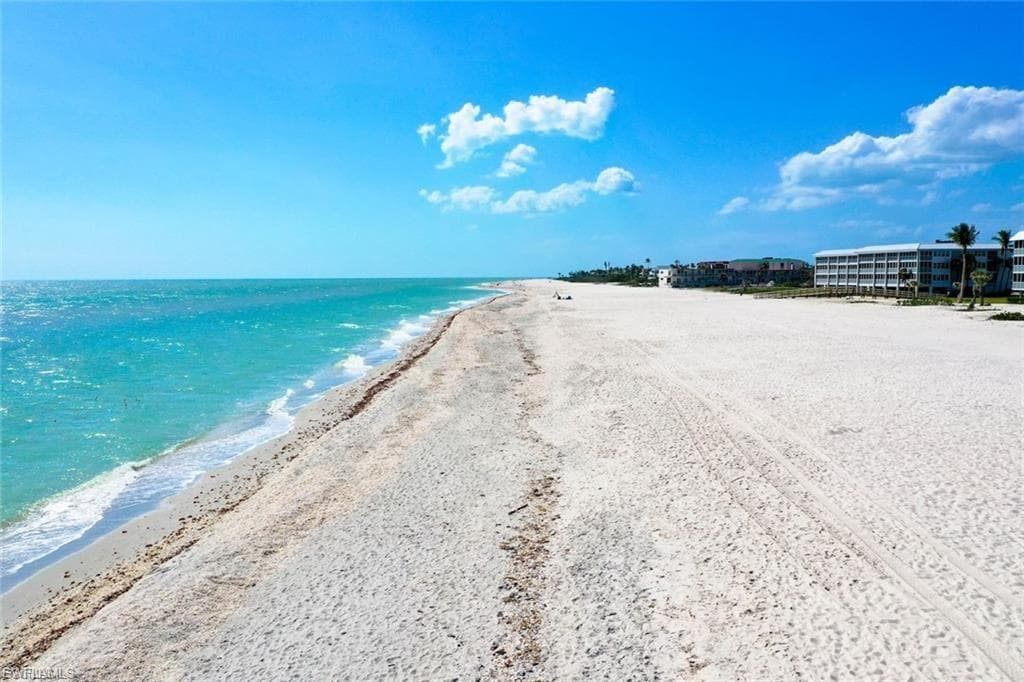 3145 W Gulf DR # 102, SANIBEL FL 33957-47