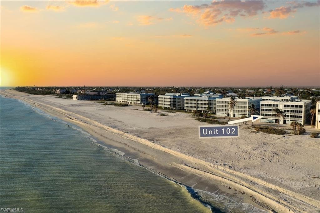 3145 W Gulf DR # 102, SANIBEL FL 33957-43